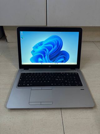 Ordenador portátil HP Elitebook i5