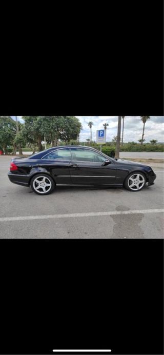 Mercedes-Benz  CLK 2009