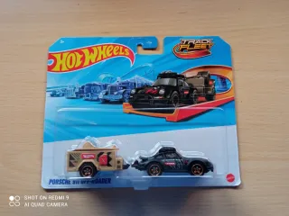 Hot Wheels Porsche 911 Off-Roader