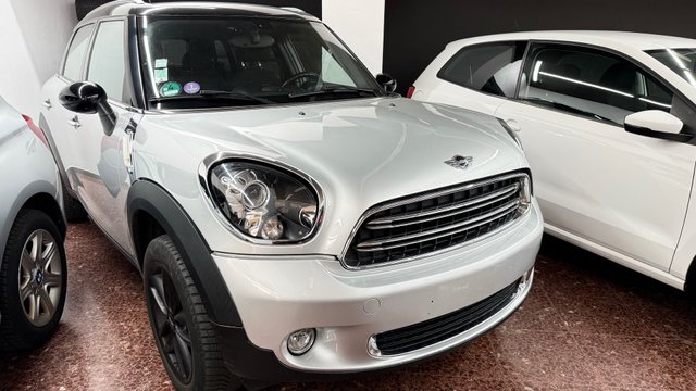 Mini COUNTRYMAN Cooper