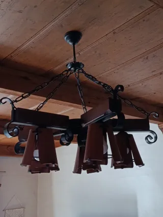 Lámpara rústica forja y tejas