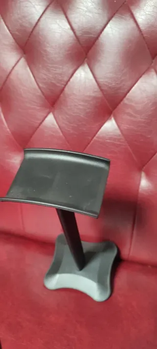 Soporte para auriculares negro