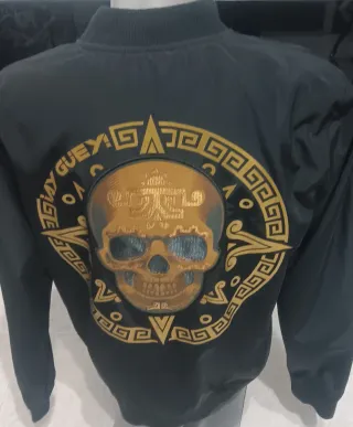 Giubbotto reversibile da uomo nero con teschio