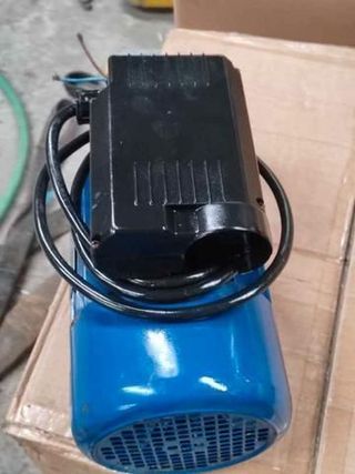 MOTOR  MONOFáSICO CASI NUEVO