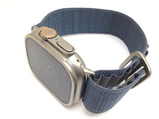 apple watch ultra 2 49mm (gps 4g) titanio