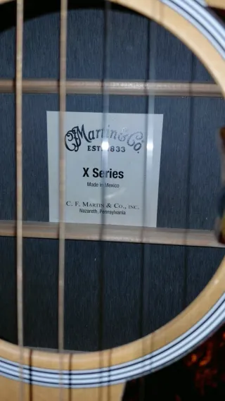 Guitarra Electro acústica Martin.