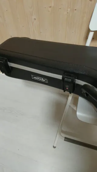 Guitarra Electro acústica Martin.