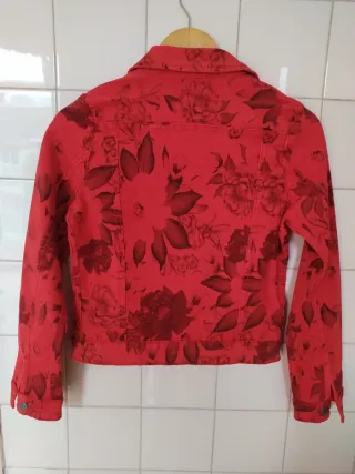 Chaqueta vaquera Nina Carter floral T. XS/S