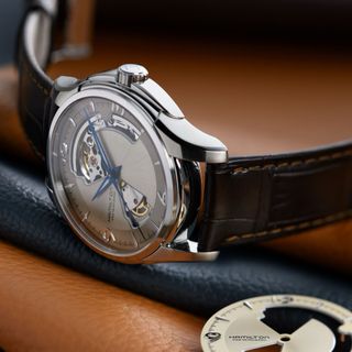 Hamilton Jazzmaster Open Heart H32565521