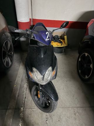 Yamaha Jog RR se cambia por zip