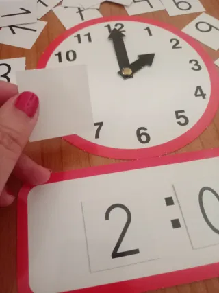 Juego educativo para aprender las horas