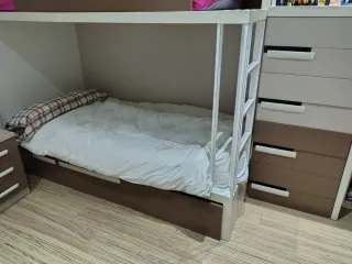 Litera madera beige y marrón