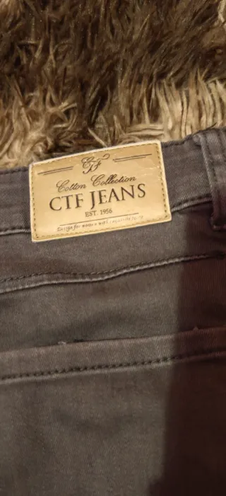 Vaqueros Cortefiel grises Talla 40