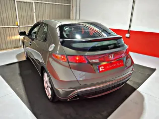 Honda Civic 2008