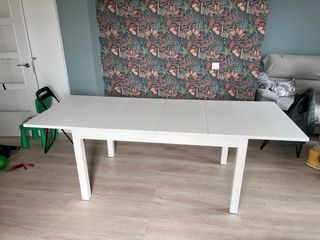 Mesa extensible Ikea Bjursta blanca