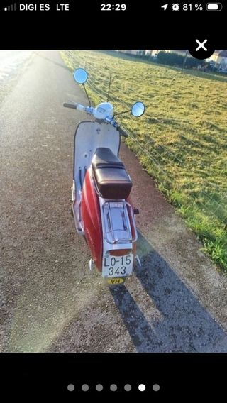 Lambretta 150 i Scooter Roja y Blanca