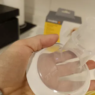 Medela Solo (modelo nuevo tipo Swing) + extras