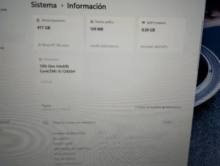 Lenovo 3 15IAH8 i5-12450H 8GB 512GB SSD 15