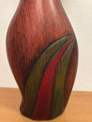 Vaso decorativo in legno