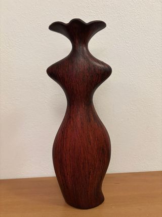 Vaso decorativo in legno