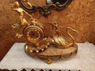 Reloj de sobremesa antiguo dorado bronce