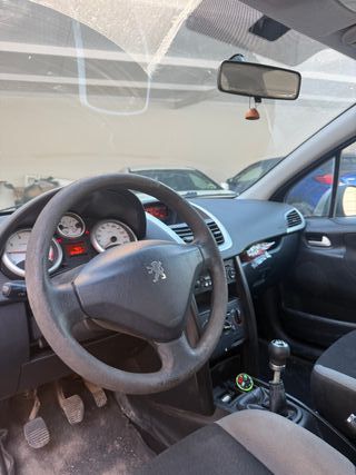 Peugeot 207 2007