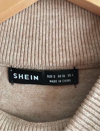 Jersey Shein beige con perlas