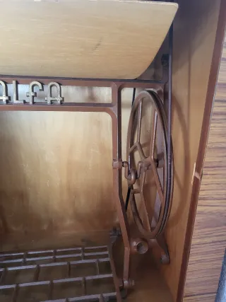 Máquina de coser Alfa