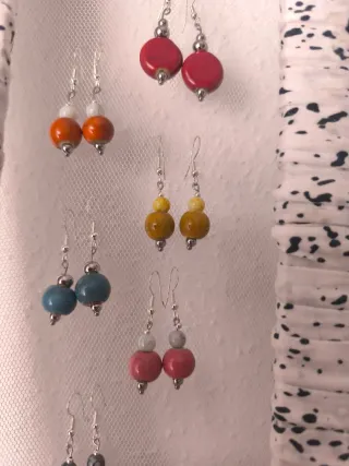 Pendientes artesanales plata y rojo