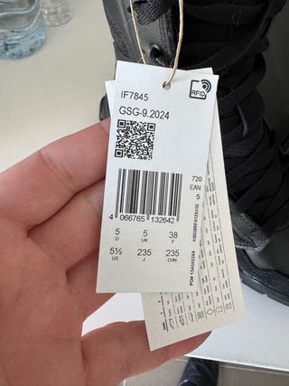 38 Botas Adidas GSG 9.2024