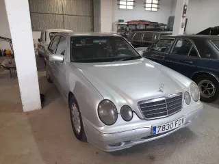Mercedes-Benz Clase E 2002