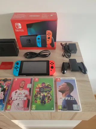 Nintendo Switch come nuova + Giochi e Accessori