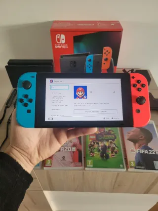 Nintendo Switch come nuova + Giochi e Accessori