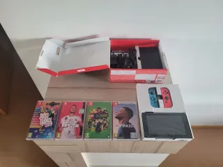 Nintendo Switch come nuova + Giochi e Accessori