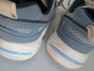 Zapatillas deportivas niño azul