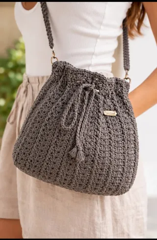 Bolso de crochet gris