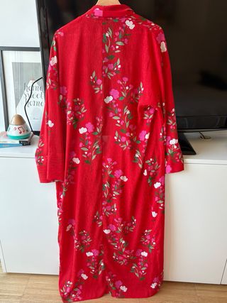 Kimono Zara Estampado Flores  Talla M-L