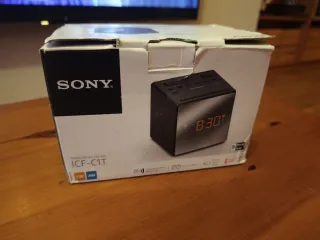 Despertador Radio Sony Negro