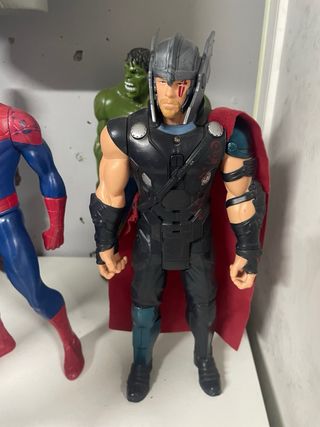 Muñecos Marvel Los Vengadores 30cm