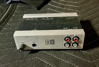 Traktor Audio 6 - Tarjeta de Sonido DJ