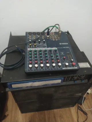 Equipo Sonido EAW MC Yamaha