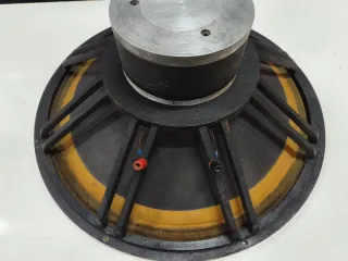 Altavoz Vintage Vila 20"