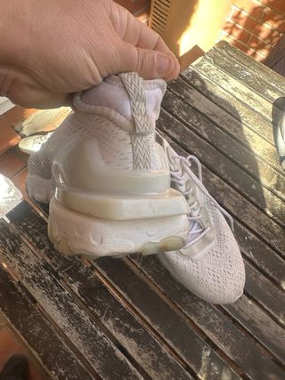 Nike Bambas Beige/Blanco talla 48,5