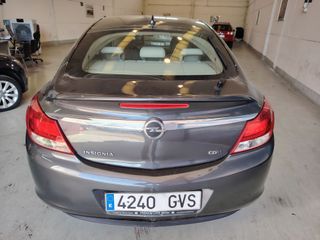 Opel Insignia 2010