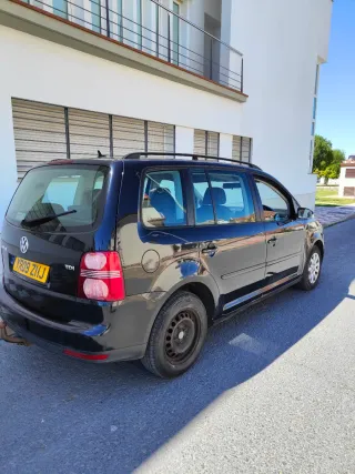 Volkswagen Touran 2009