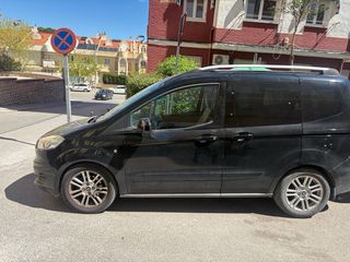 Ford Tourneo Courier 2017