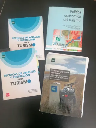 Libros UNED turismo
