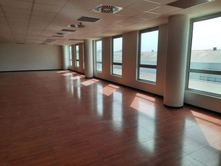 Oficina en alquiler en La Marina del Prat Vermell en Barcelona