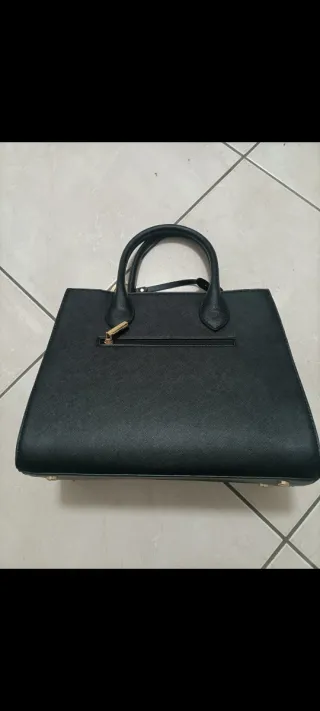 Borsa  Nera