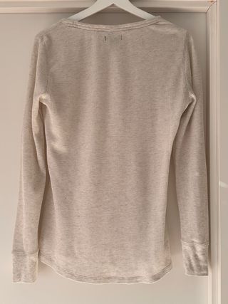 Camiseta beige Gap punto gofrado talla M Mujer